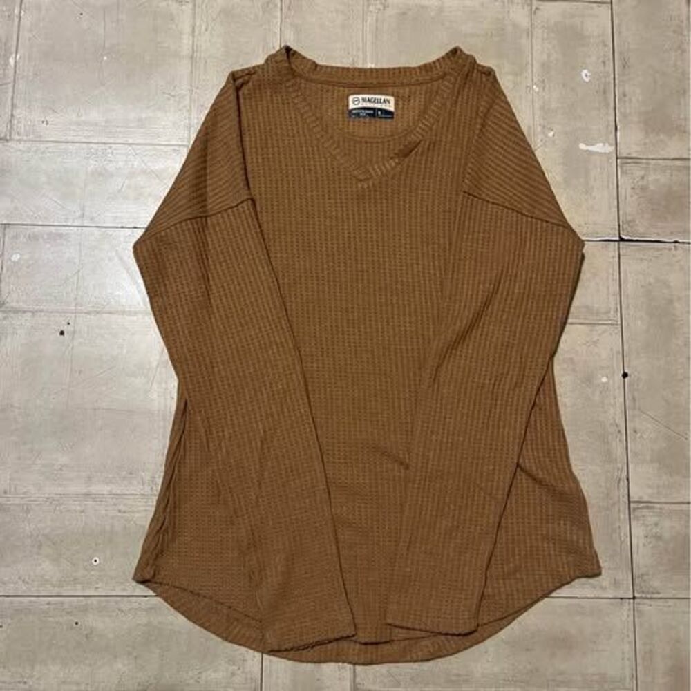Women’s Columbia Boyfriend fit beige/brown long sleeve top size small